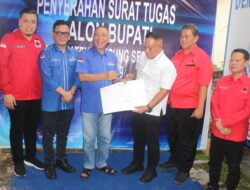Nanang Melenggang, DPP Demokrat Serahkan Surat Tugas ke Sang Petahana