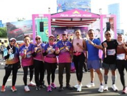 Hari Bhayangkara ke 78, Sekda Provinsi Lampung Fahrizal Ikuti Acara “Bhayangkara Run”