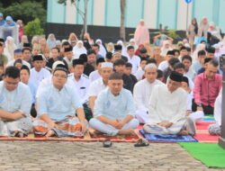 Partai Demokrat Lampung Gelar Sholat Idul Adha dan Potong 5 Ekor Sapi di Balai Krakatau