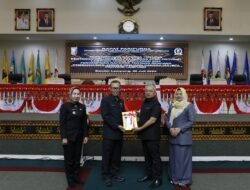 Sekdaprov Fahrizal Sampaikan Raperda RPJPD Provinsi Lampung Tahun 2025-2045, Canangkan Visi Lampung Smart 2045: Sejahtera, Maju, Merata dan Berkelanjutan