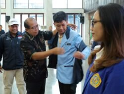 Pj Gubenur Lampung Samsudin Lepas 55 Peserta Program Perguruan Tinggi Membangun Desa di Nusantara Tahun 2024