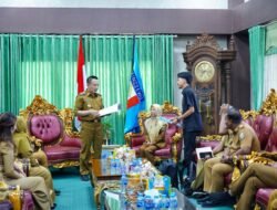 Penjabat Bupati Pringsewu, Marindo Kurniawan, Menerima Audiensi Alvito Alodya Tama, Peserta Paduan Suara Gita Bahana Nusantara yang Akan Tampil di Upacara HUT RI di IKN