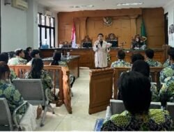 Dalam Rangka Kegiatan Pendidikan Latihan dan Kemahiran Hukum, Fakultas Hukum Universitas Widya Mataram Sambangi PTUN Surabaya