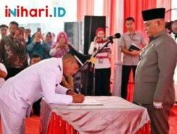Sedang Sakit Karena Trombosit Turun Bupati Lamsel Nanang Ermanto Tetap Kukuhkan 25 Kades di Kecamatan Natar
