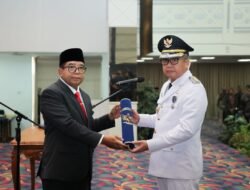 Pj. Gubernur Samsudin Lantik Ferli Yuledi sebagai Pj Bupati Tulang Bawang Gantikan Qudrotul Ikhawan