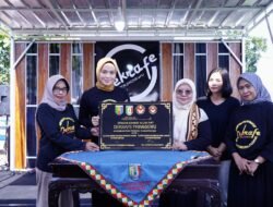 Pj.Ketua Dekranasda Provinsi Lampung Resmikan Dekrafe Pringsewu 