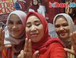 Salam Tiga Jari di Pose Bersama, Sinyal Gerindra “Bubar Barisan?”