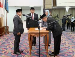 Pj. Gubernur Samsudin Lantik Inspektur Provinsi Lampung Fredy sebagai Pj. Sekretaris Daerah Provinsi Lampung