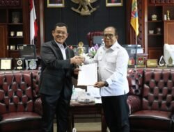 Pj. Gubernur Samsudin Terima Kunjungan Komite Advokasi Daerah Anti Korupsi Provinsi Lampung dalam Rangka Silaturahmi dan Penyerahan SK Pembentukan Organisasi 