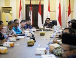 Pj. Sekdaprov Fredy SM Pimpin Rapat Penyelenggaraan Haji Tahun 2025, Bahas Subsidi Ongkos Transit Daerah dan Rekrutmen Petugas Haji Daerah 