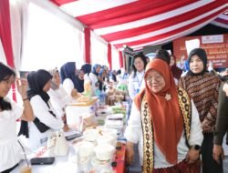 Tingkatkan Kreatifitas Jajanan Pasar, Ibu Maidawati Retnoningsih Samsudin Buka Lomba Penataan Kue Tradisional