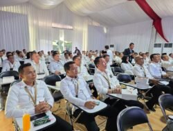 Hari Ketiga Retreat Kepemimpinan di Magelang: Bupati Pringsewu H. Riyanto Perkuat Wawasan Kebijakan Keuangan