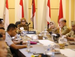 Wagub Jihan Nurlela Ikuti Rakor Pengendalian Inflasi Daerah Jelang Bulan Ramadhan 2025 secara Virtual yang Dipimpin Sekjen Kemendagri Tomsi Tohir