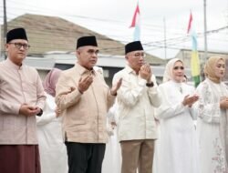 Ketua DPRD Lampung Ahmad Giri Akbar Hadiri Acara Lampung Bersholawat di Mahan Agung