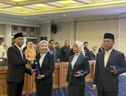 Gubernur Lampung Lantik Tiga Pejabat Eselon II, Tina Diroling Descatama Resmi Jabat Sekretaris Dewan