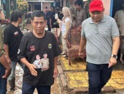 Tinjau Lokasi Banjir di Panjang, Andika Wibawa Salurkan Bantuan dan Tekankan Evaluasi Drainase