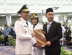 Pimpinan DPRD Lampung Hadiri Pelantikan Bupati Way Kanan