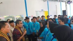 DPRD Lampung Dampingi, Ahmad Muzani Dialog dengan Relawan Saat Resmikan Dapur MBG di Rajabasa, Ini Pesannya