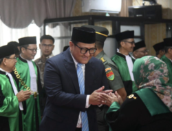 Ketua DPRD Lampung Hadiri Wisuda Purna Bhakti Ketua PTA Bandar Lampung